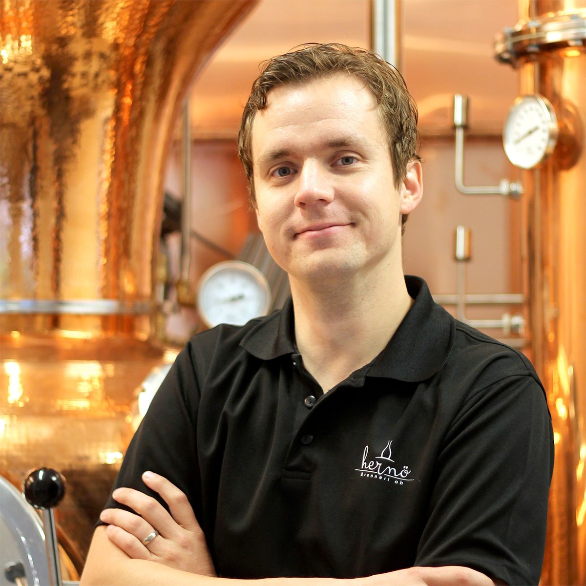 Jon Hillgren, Hernö Gin