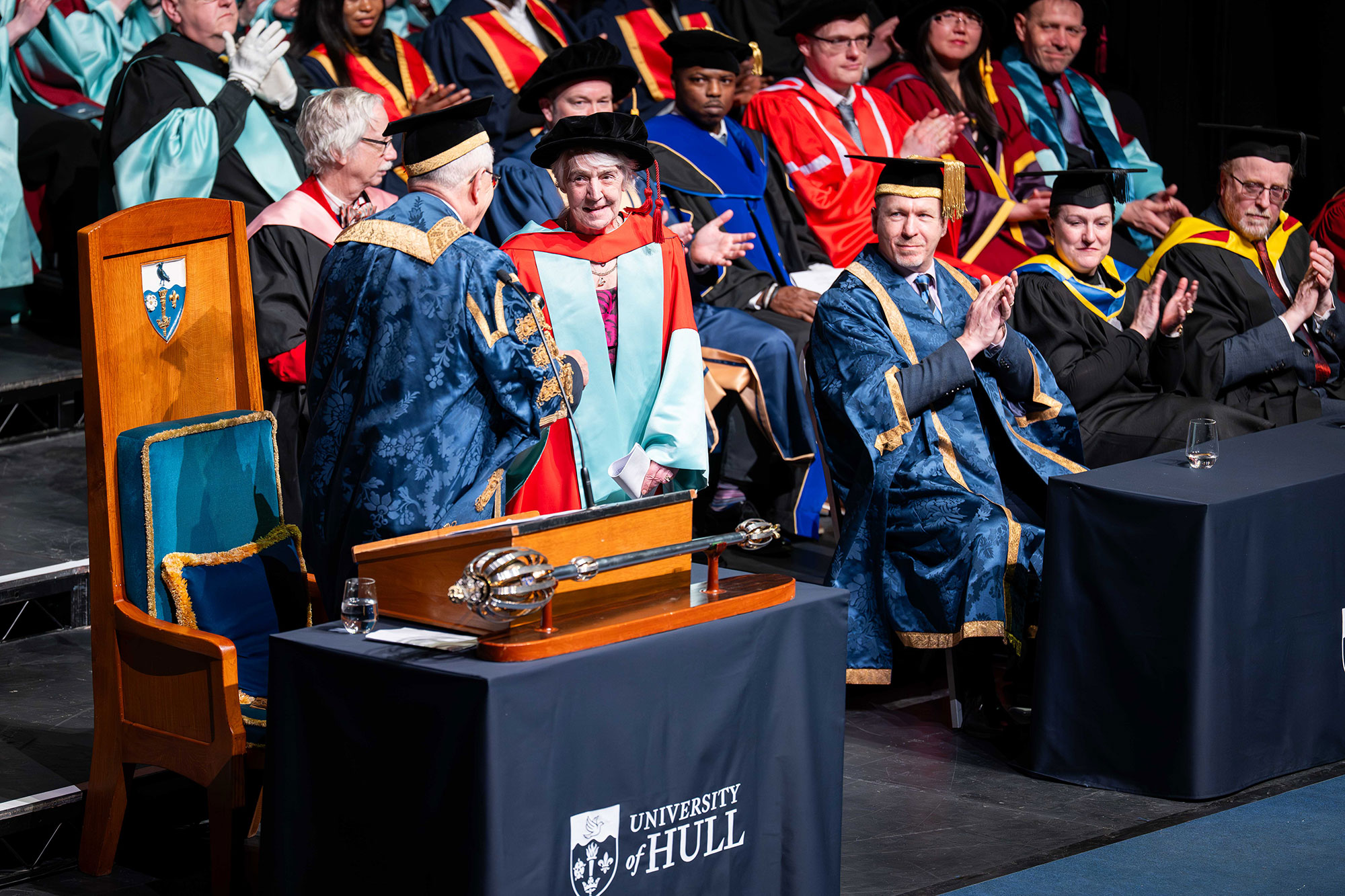 Hendrick’s Master Distiller Lesley Gracie given Honourary Doctorate by University of Hull